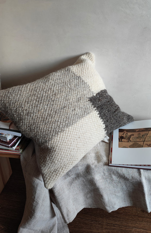 Rata pillow