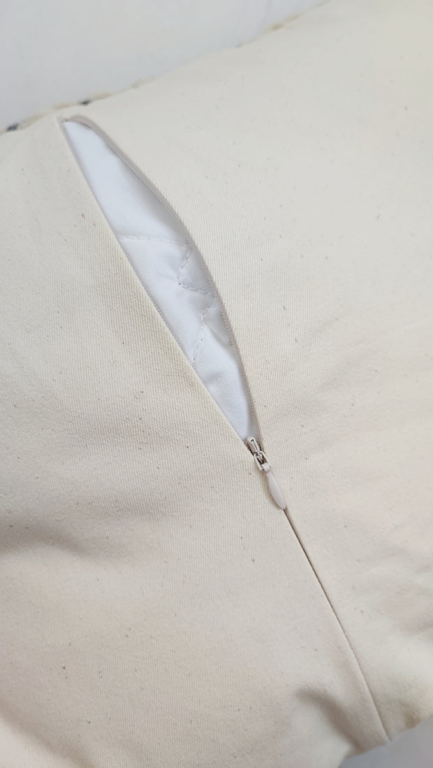 Olava pillow