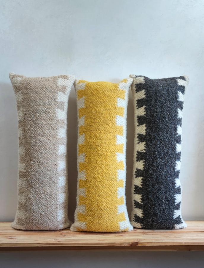 Murafa lumbar pillow