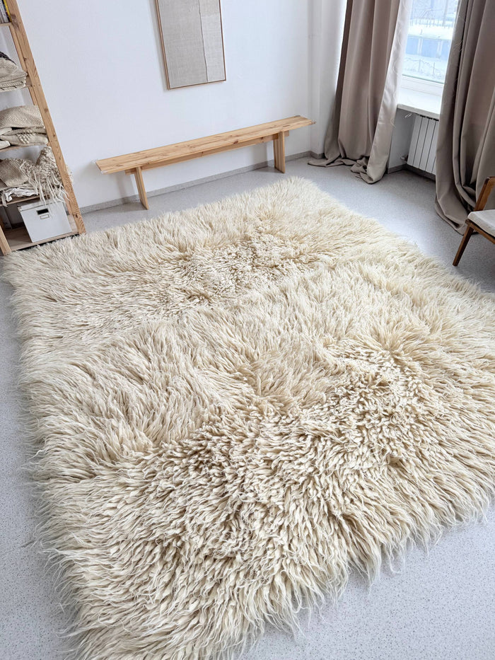 Vovnya rug, custom order for Clariza