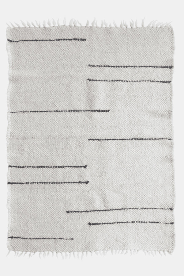 Strypa rug
